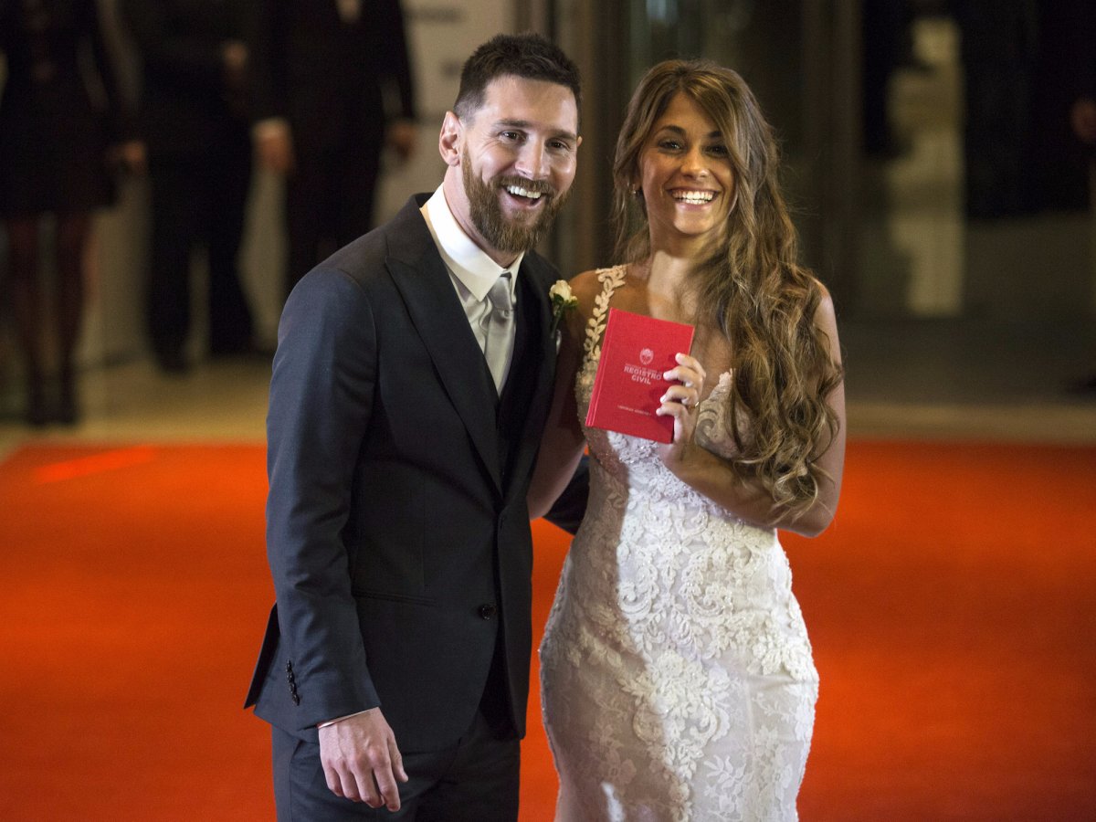 childhood-sweethearts-and-longtime-partners-lionel-messi-30-and-antonella-roccuzzo-29-finally-tied-the-knot-on-friday-in-a-star-studded-bash-in-their-native-rosario-argentina