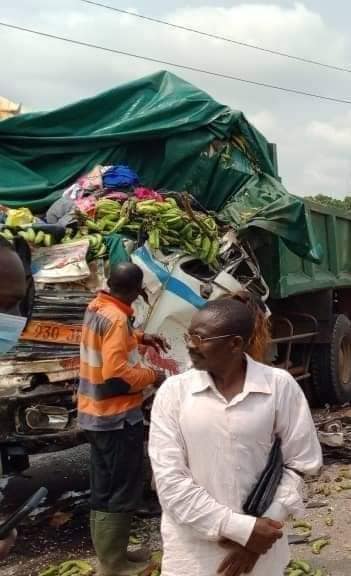 Multiple lives have been lost in a car crash on the Batchenga-Obala road, Centre region