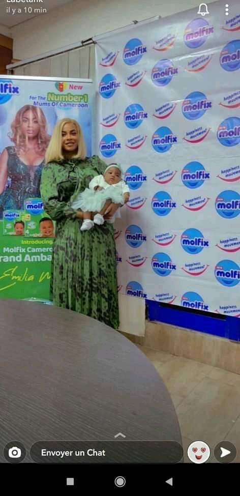 Biscuitdemer's new born baby Sophie becomes Molfix's brand ambassador