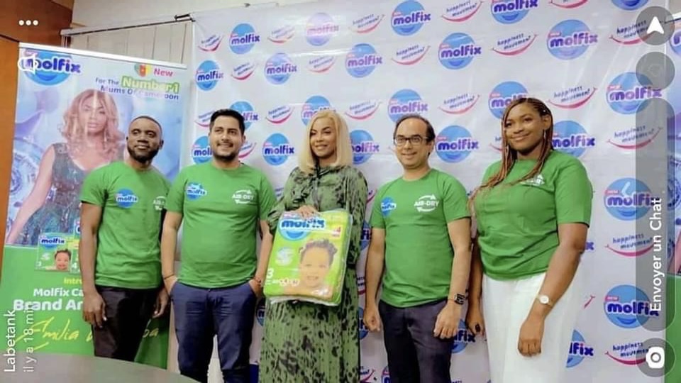 Biscuitdemer's new born baby Sophie becomes Molfix's brand ambassador