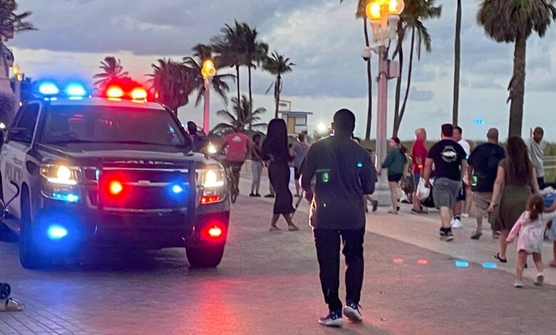 Memorial Day mass shooting at Florida beach leaves at least nine people injured