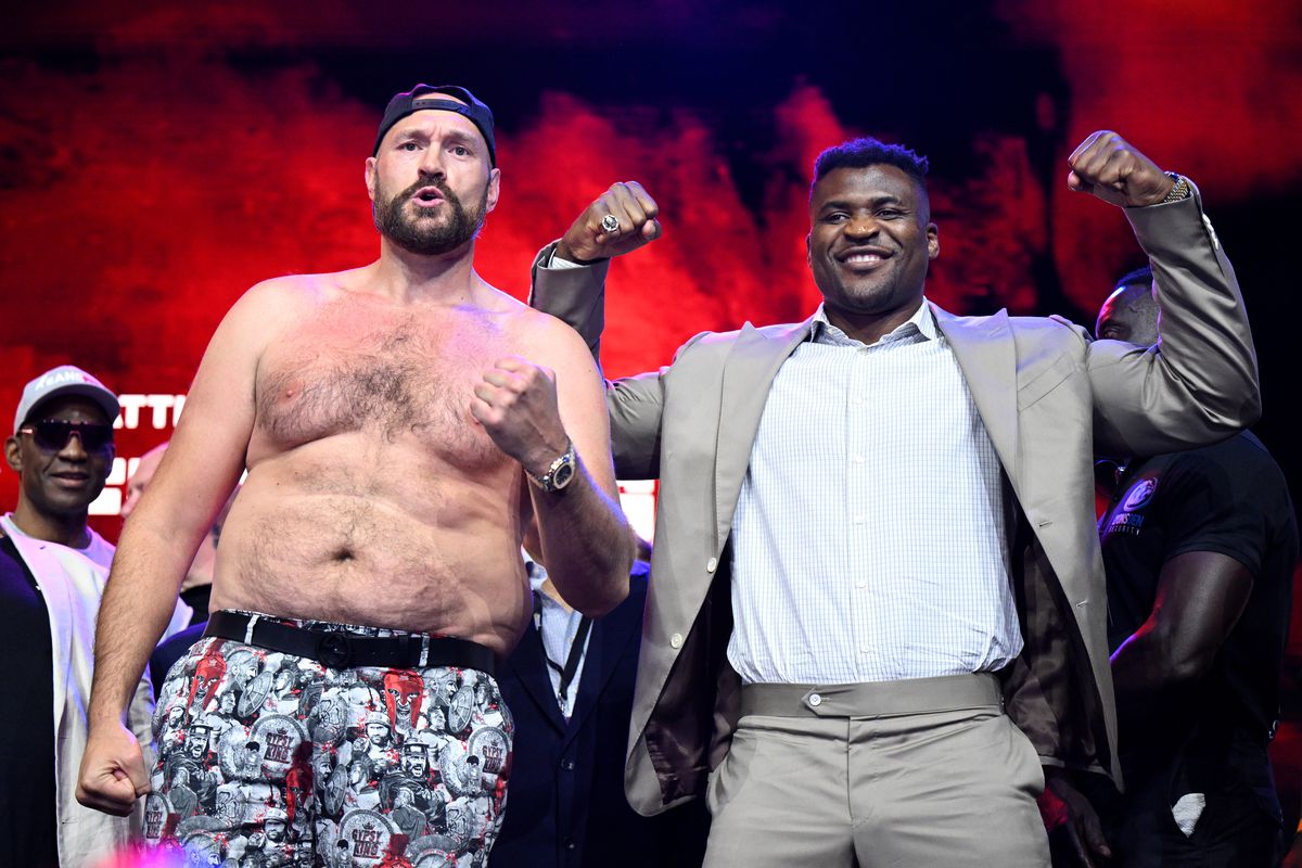 Fury Vs Ngannou Stare Off